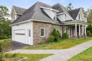 $1,195,000 | 17 Cricket Hill Road, Hawley, PA 18428