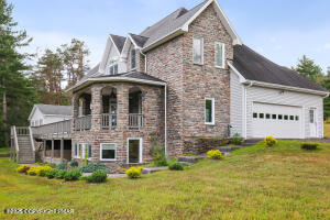 17 Cricket Hill Road Hawley, PA 18428 - Photo 85 of 93 a front view of house with yard