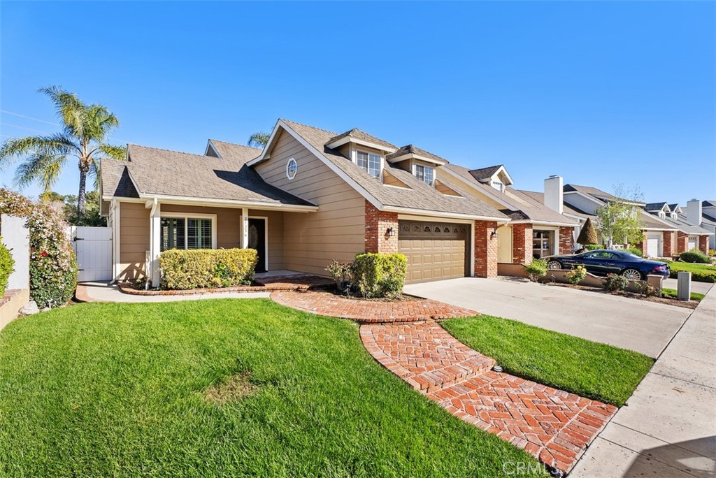 21236 Limber Mission Viejo, CA 92692 - Photo 1 of 38