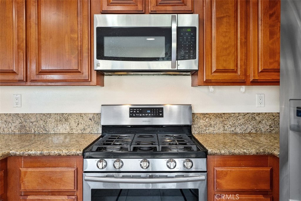 21236 Limber Mission Viejo, CA 92692 - Photo 12 of 38