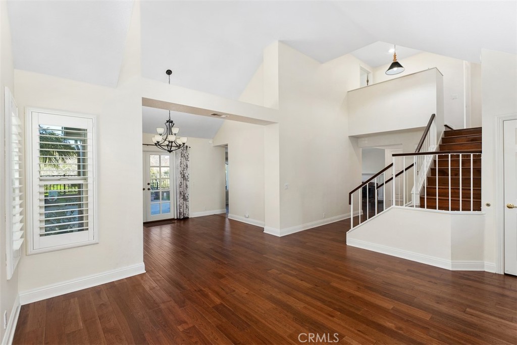 21236 Limber Mission Viejo, CA 92692 - Photo 4 of 38