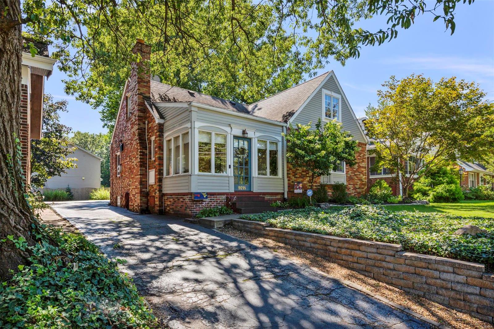 9218 Litzsinger Road St. Louis, MO 63144 - Photo 1 of 36 Gallery Image 1