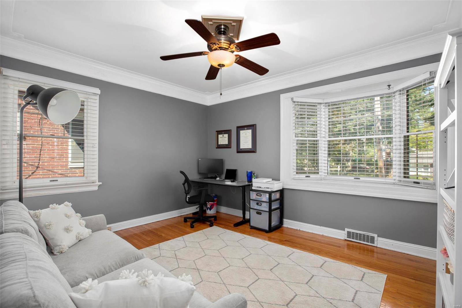 9218 Litzsinger Road St. Louis, MO 63144 - Photo 15 of 36 Gallery Image 15
