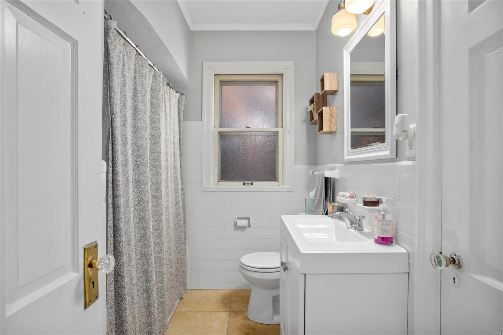 9218 Litzsinger Road St. Louis, MO 63144 - Photo 17 of 36 Gallery Image 17