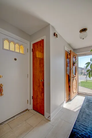 $229,400 | 648 Saginaw Avenue, Calumet City, IL 60409