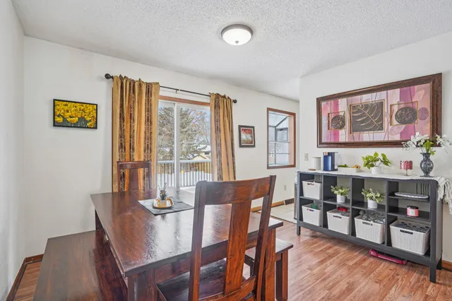 $364,900 | 621 Menke Avenue, Shakopee, MN 55379