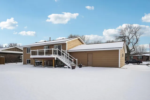 $364,900 | 621 Menke Avenue, Shakopee, MN 55379