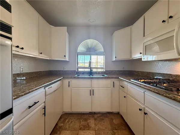 $1,400 | 1413 Santa Margarita Street, Unit C, Las Vegas, NV 89146