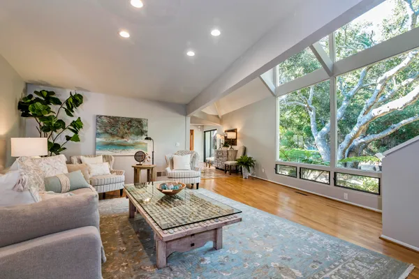 $10,000 | 548 San Ysidro Road, Unit 1, Santa Barbara, CA 93108