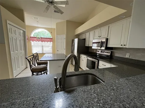 $370,000 | 9660 Southwest 196th Avenue Road, Dunnellon, FL 34432