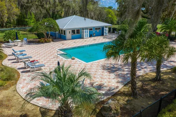 $370,000 | 9660 Southwest 196th Avenue Road, Dunnellon, FL 34432