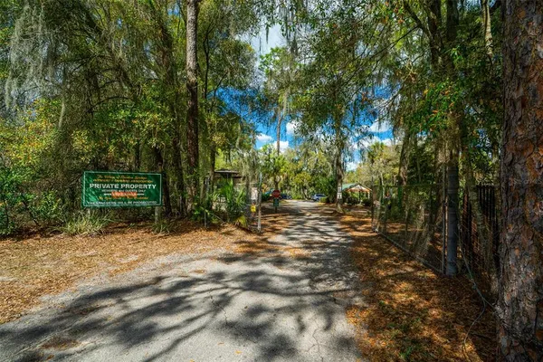 $370,000 | 9660 Southwest 196th Avenue Road, Dunnellon, FL 34432