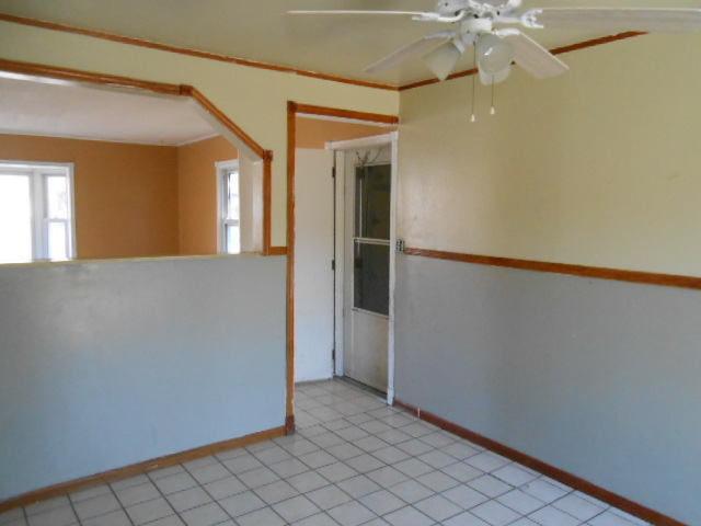 1 East Oltendorf Road Streamwood, IL 60107 - Photo 7 of 14