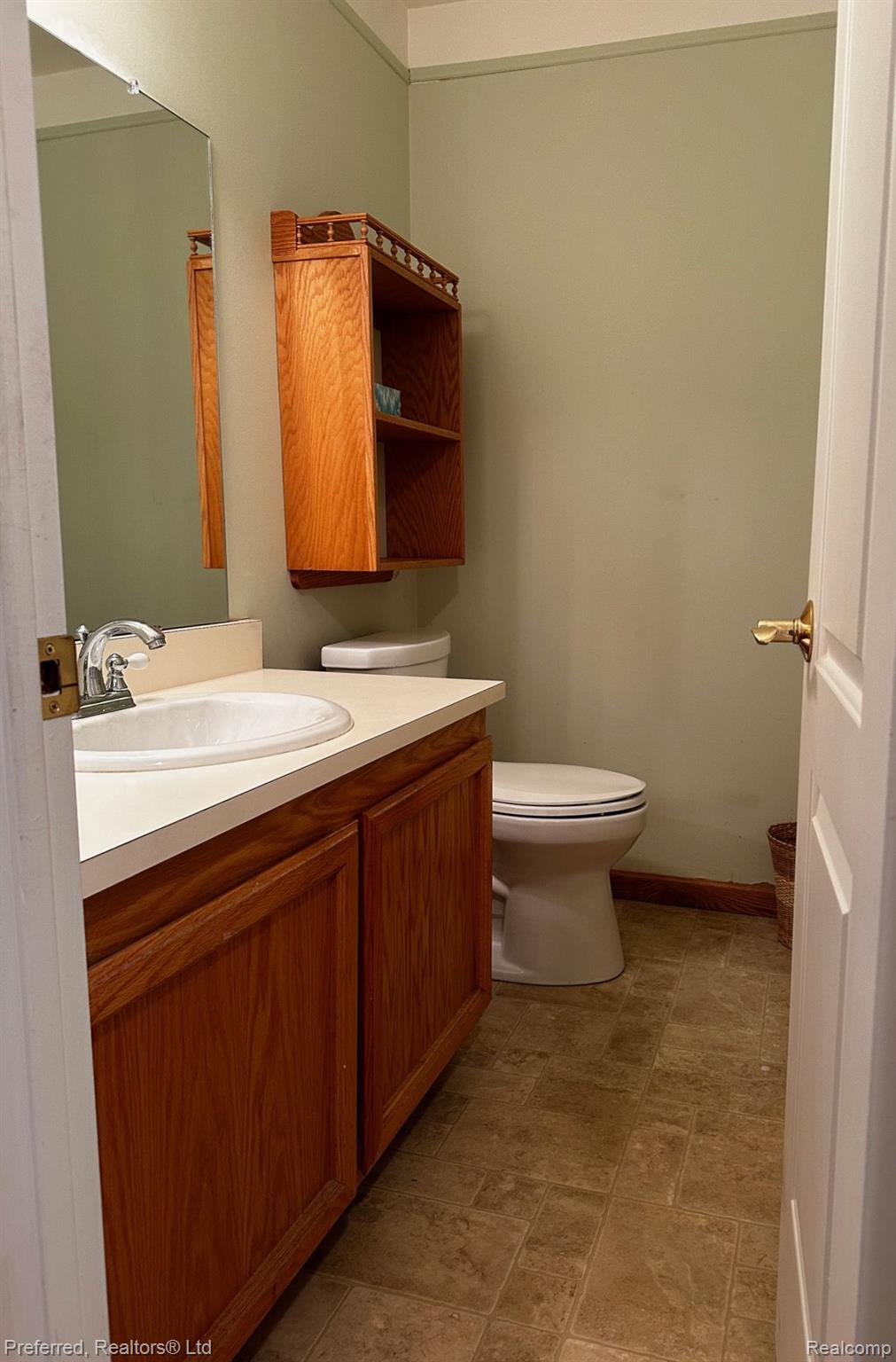 1133 High-Ridge Drive Canton, MI 48187 - Photo 20 of 24 Half Bathroom