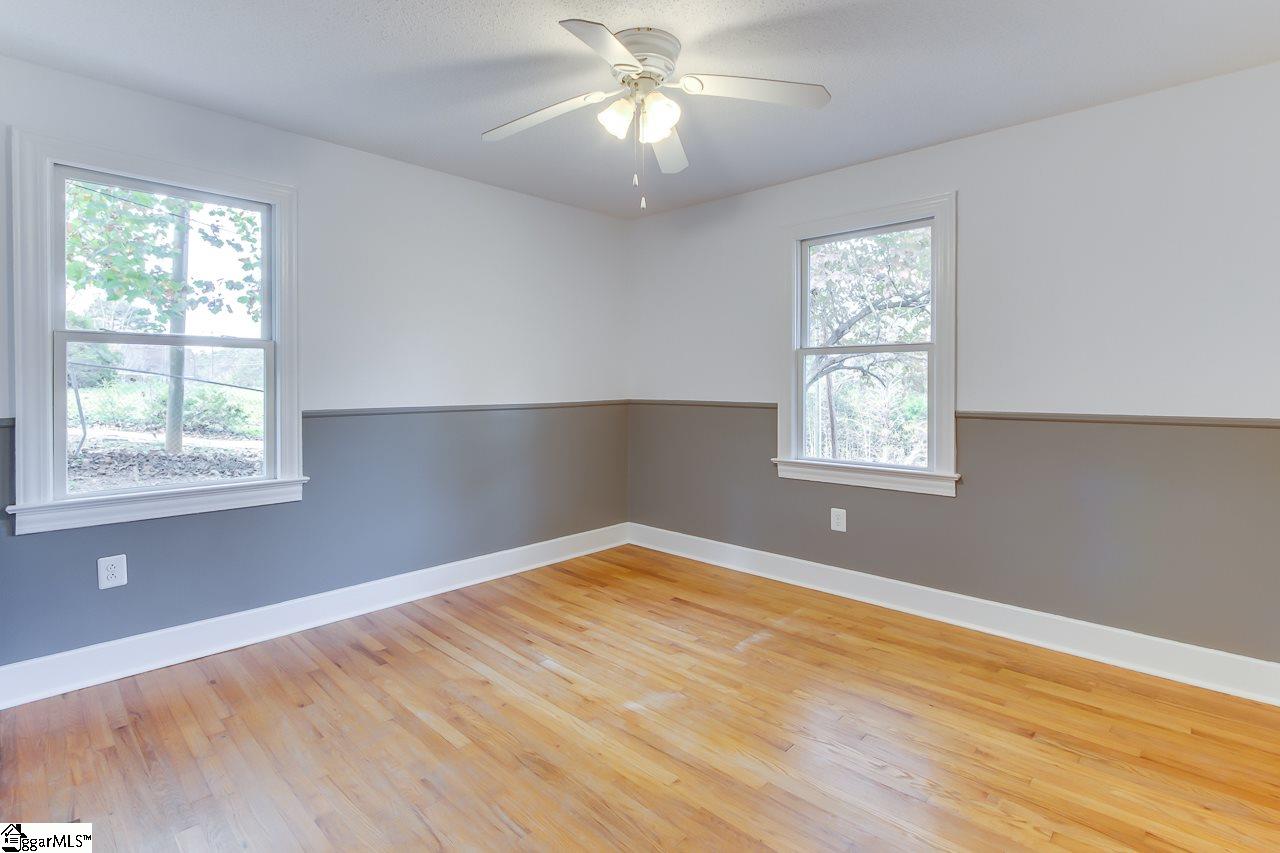 1117 Farrs Bridge Road Greenville, SC 29611 - Photo 16 of 21