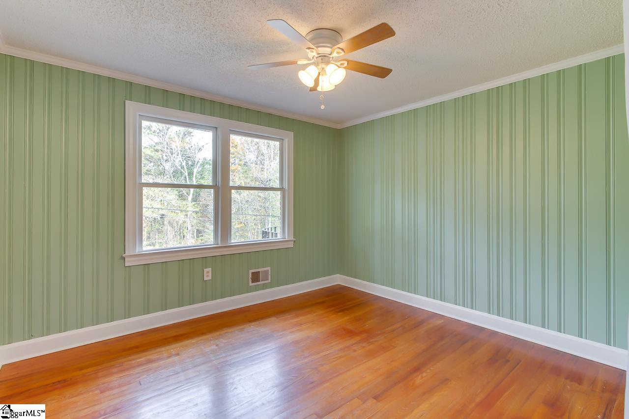 1117 Farrs Bridge Road Greenville, SC 29611 - Photo 18 of 21