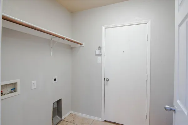 a view of a livingroom with an outdoor space