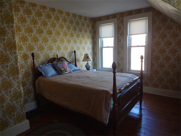 16 R Franklin Street Marblehead, MA 01945 - Photo 9 of 15 Gallery Image 9