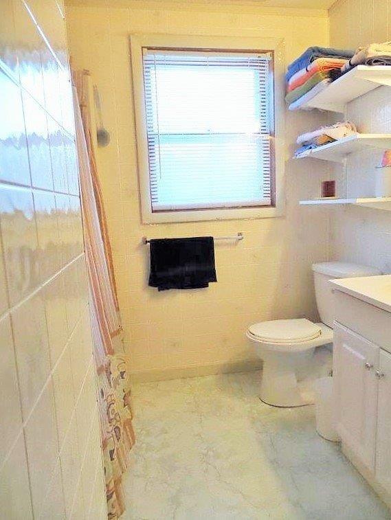 274 East Benton Road Waterville, ME 04901 - Photo 14 of 30 2nd full bath