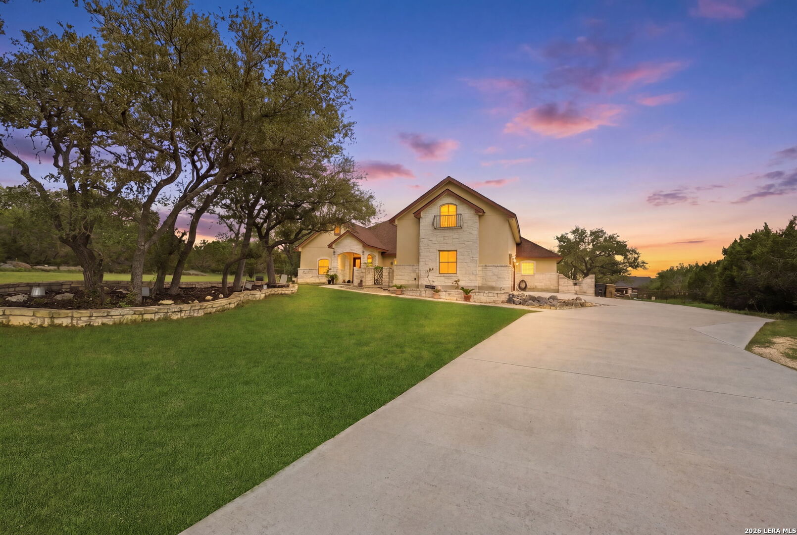 30512 Saddle Ridge Drive Bulverde, TX 78163 - Photo 7 of 70