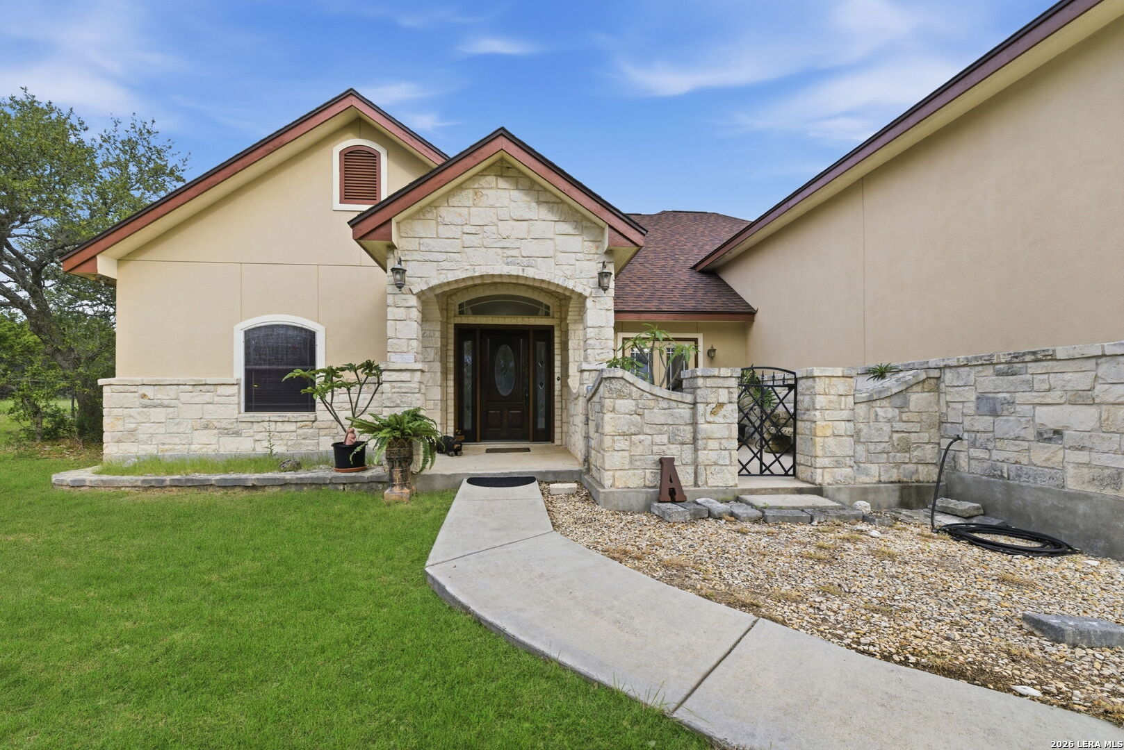 30512 Saddle Ridge Drive Bulverde, TX 78163 - Photo 9 of 70
