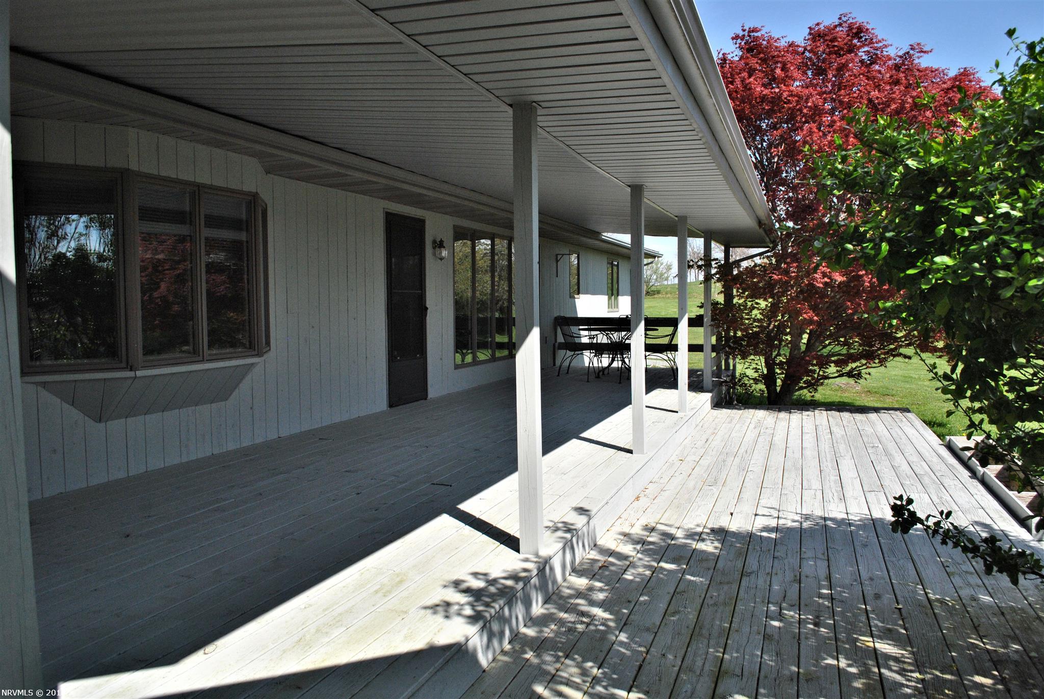 2954 Black Ridge Road Southwest Floyd, VA 24091 - Photo 10 of 68 Gallery Image 10