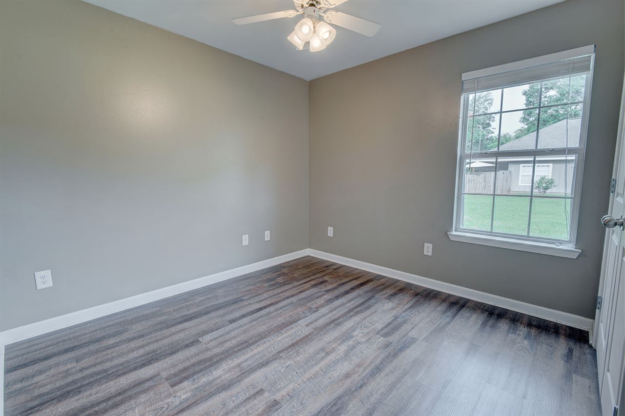 14611 Silveroaks Loop Silverhill, AL 36576 - Photo 21 of 24 2nd Guest Room