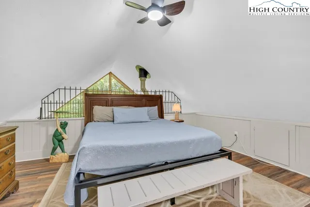 $229,000 | 102 Skiview Lane, Unit 5, Beech Mountain, NC 28604