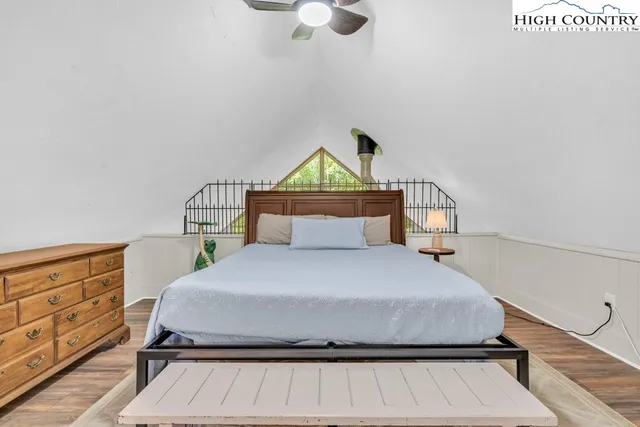 $229,000 | 102 Skiview Lane, Unit 5, Beech Mountain, NC 28604