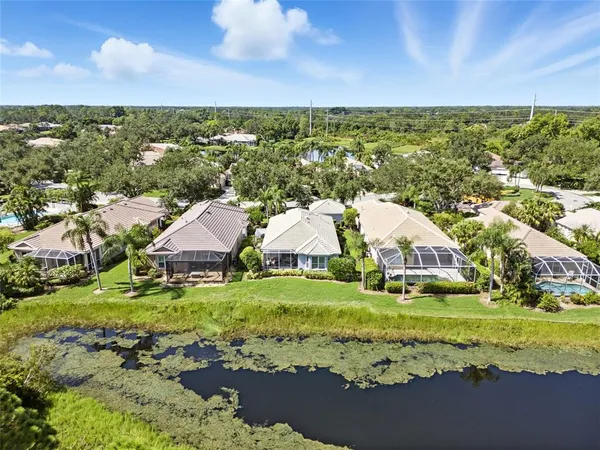 $579,000 | 7131 Kensington Court, University Park, FL 34201