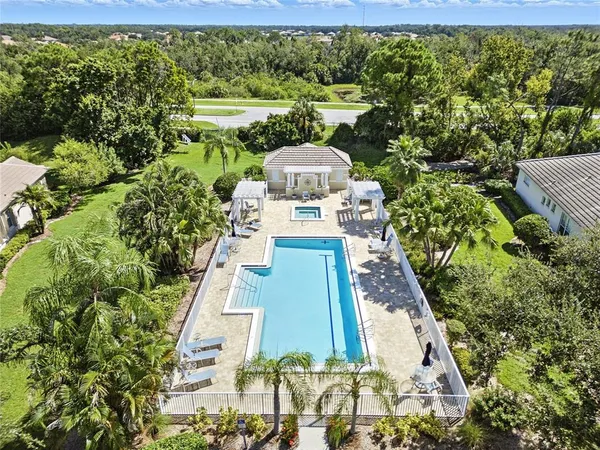 $579,000 | 7131 Kensington Court, University Park, FL 34201