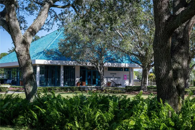 $599,000 | 7131 Kensington Court, University Park, FL 34201