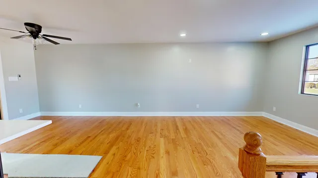 a view of empty room