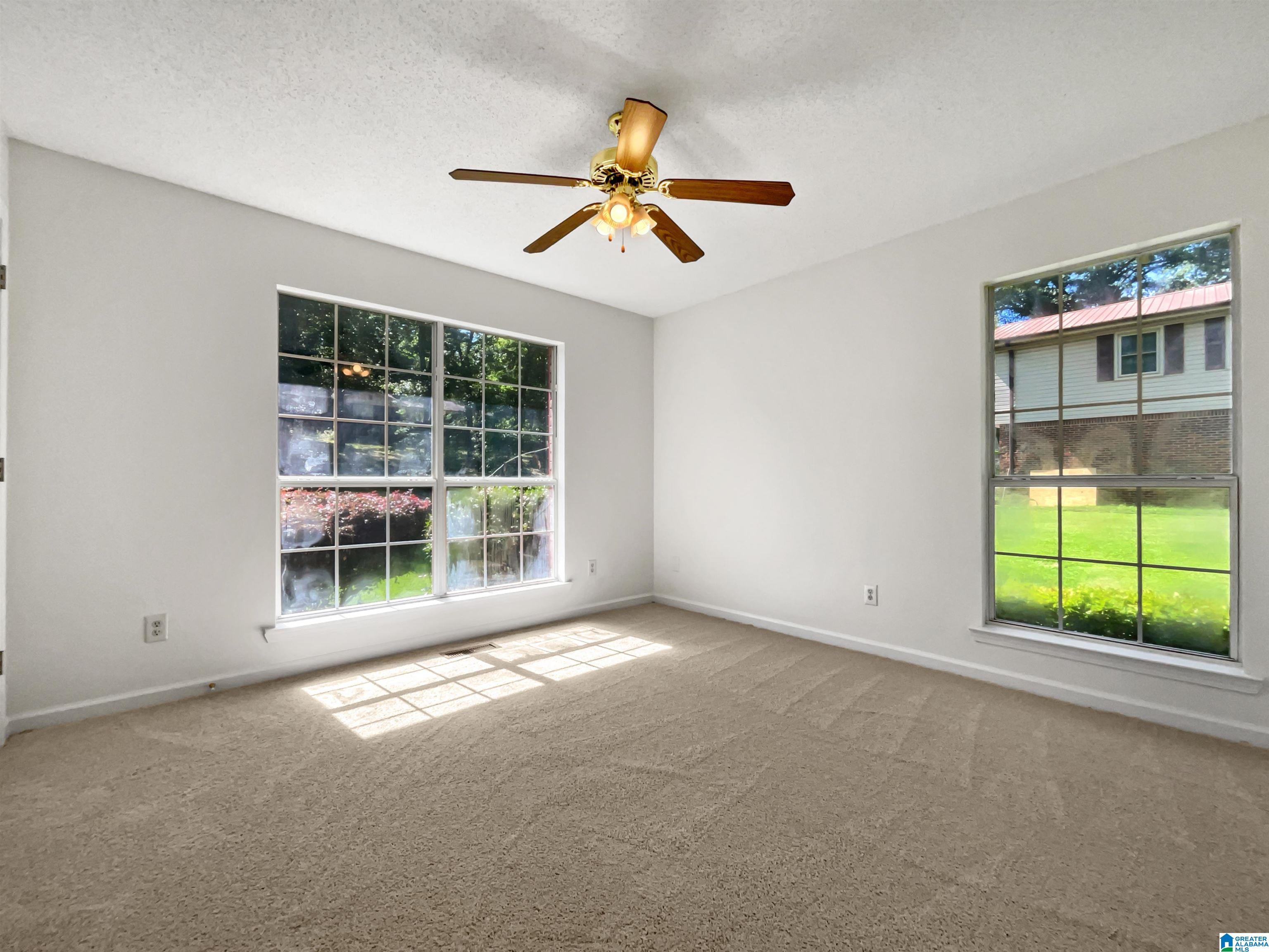 203 Fennell Street Sumiton, AL 35148 - Photo 3 of 18