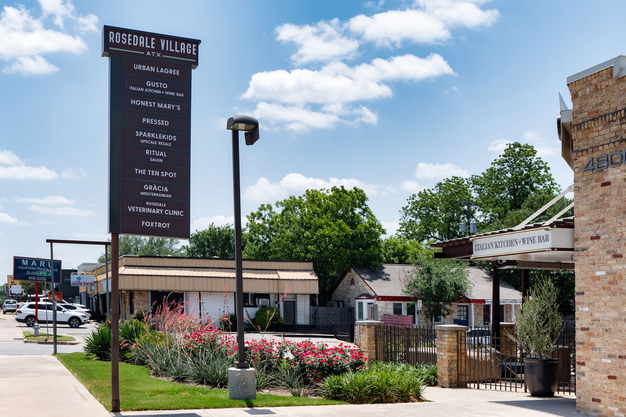 2206 West 49th Street Austin, TX 78756 - Photo 5 of 9 Burnet Corridor