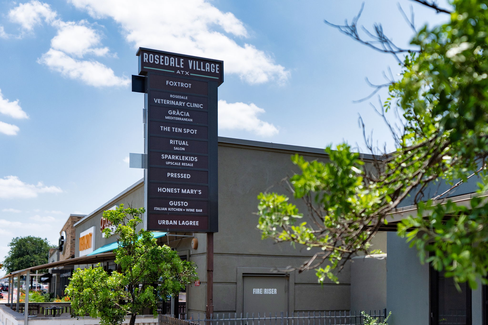 2206 West 49th Street Austin, TX 78756 - Photo 8 of 9 Burnet Corridor