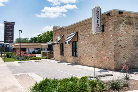 $575,000 | 2206 West 49th Street, Austin, TX 78756