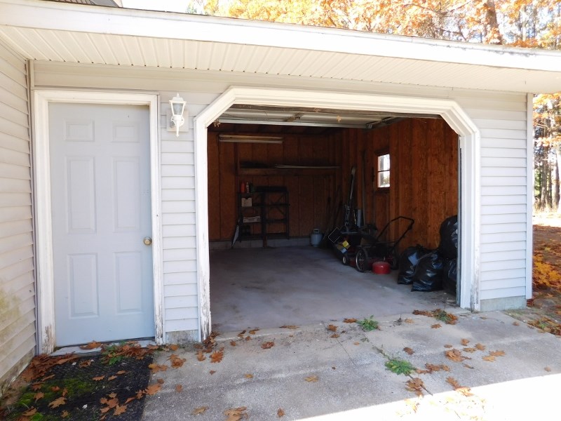 5905 North 23 Road Mesick, MI 49668 - Photo 36 of 47 1825166-39.JPG