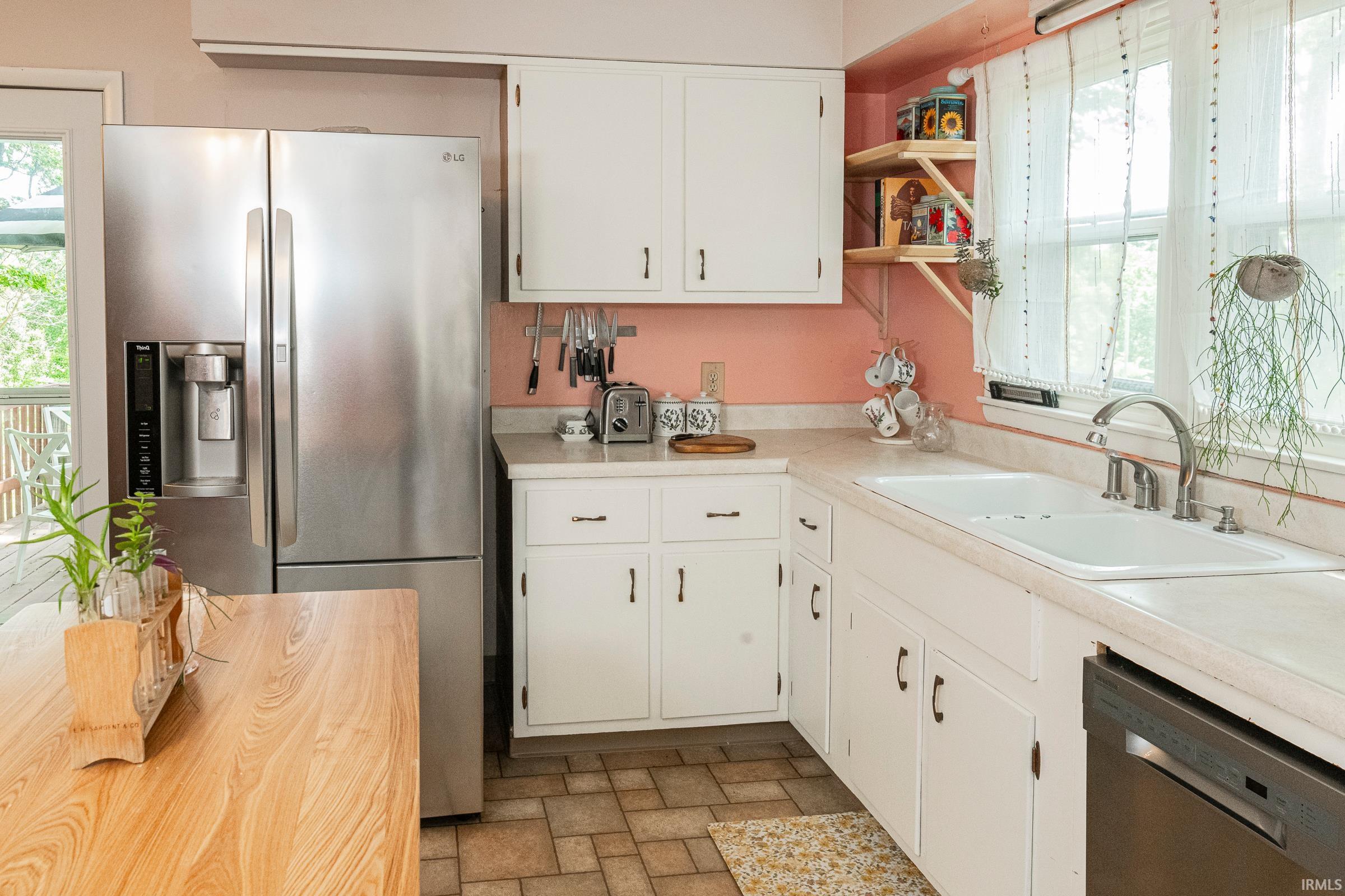 2325 South Knightridge Road Bloomington, IN 47401 - Photo 7 of 33