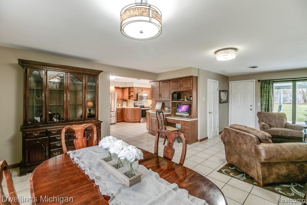 21853 Superior Road Taylor, MI 48180 - Photo 14 of 35 IMG_0086.jpg