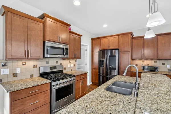 $657,900 | 9420 Stoneywood Boulevard, Middleton, WI 53562