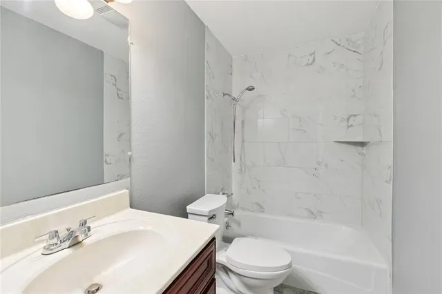 $1,450 | 6200 Riverside Drive, Unit 625, Metairie, LA 70003