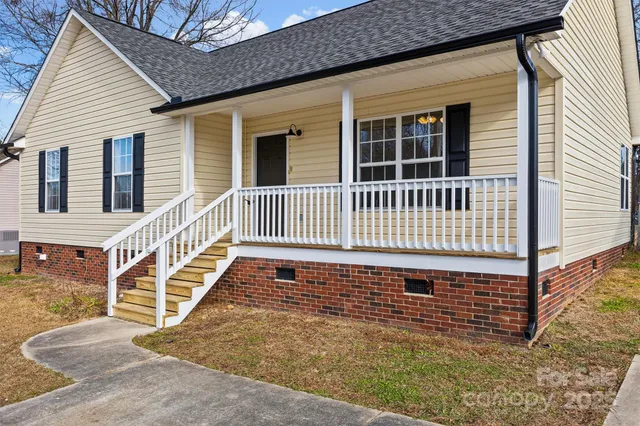 $315,000 | 1676 Randwick Drive, Rock Hill, SC 29730