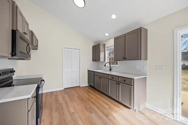 $315,000 | 1676 Randwick Drive, Rock Hill, SC 29730