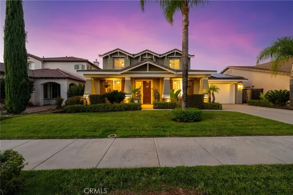 $735,000 | 32212 Blue Bell Lane, Winchester, CA 92596