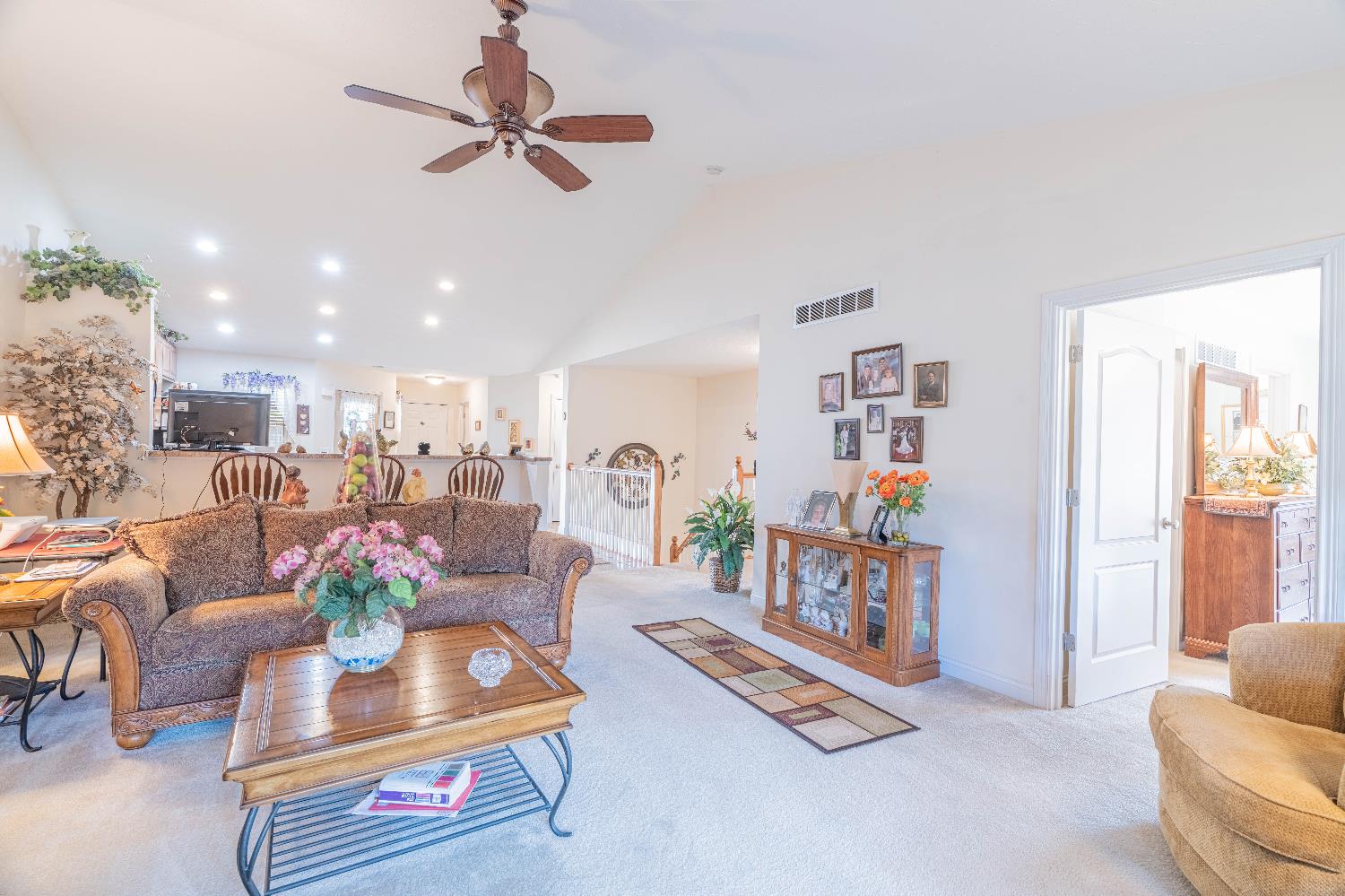 204 Three Mile Ridge Lawrenceburg, IN 47025 - Photo 13 of 42 Gallery Image 13