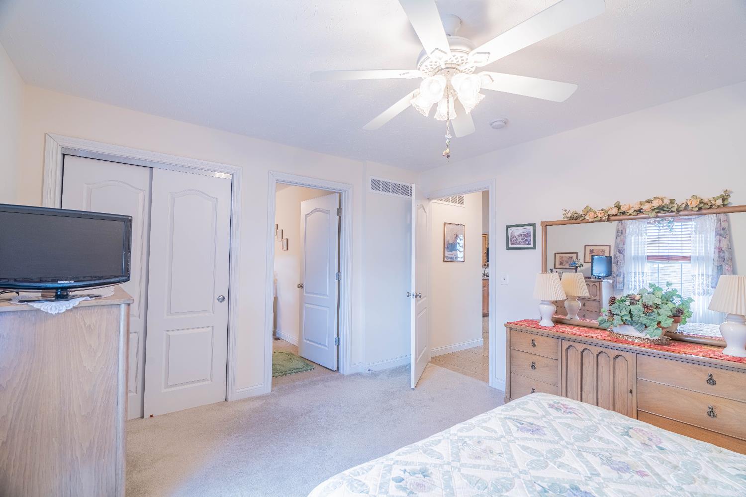 204 Three Mile Ridge Lawrenceburg, IN 47025 - Photo 23 of 42 Gallery Image 23