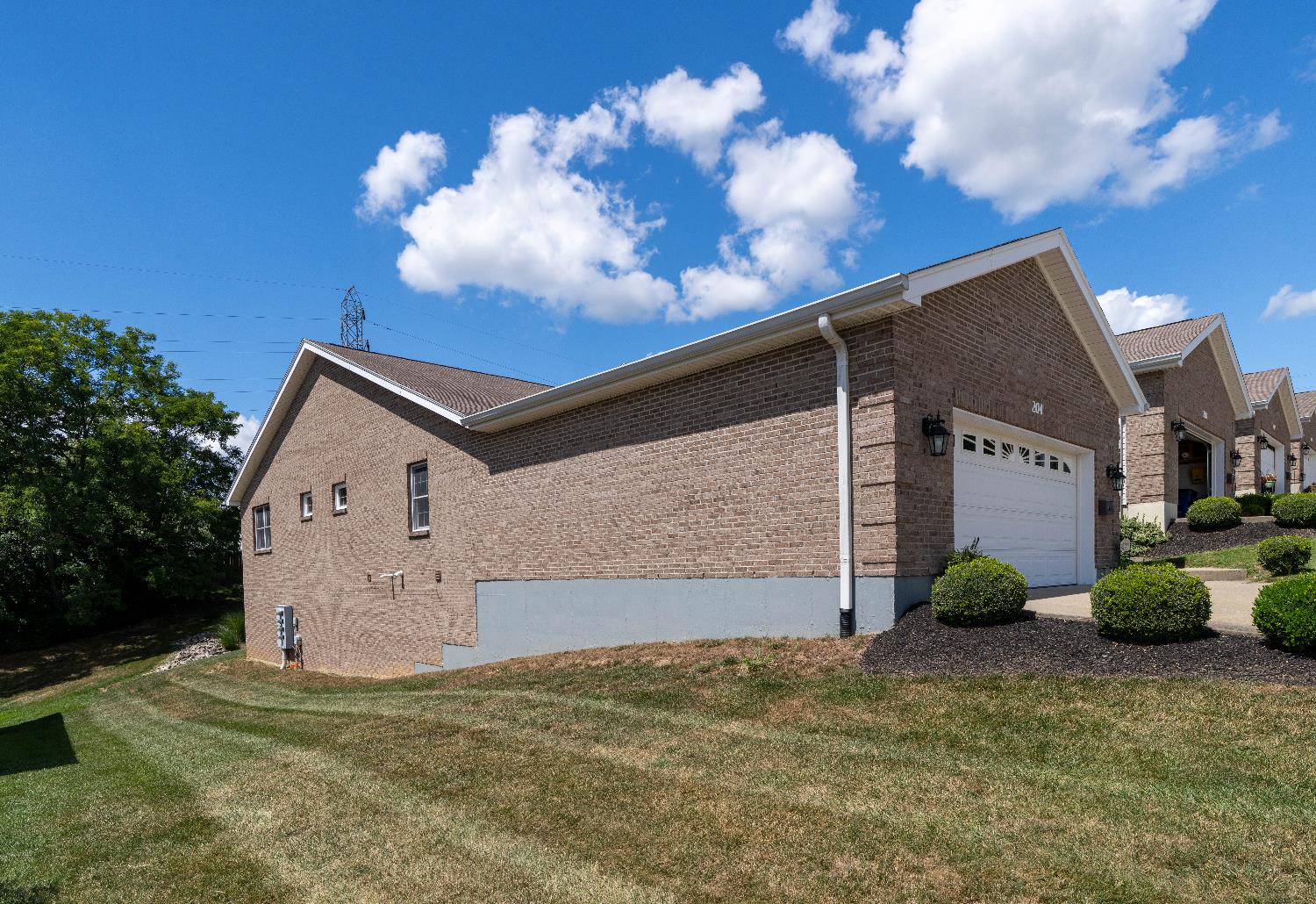 204 Three Mile Ridge Lawrenceburg, IN 47025 - Photo 4 of 42 Gallery Image 4