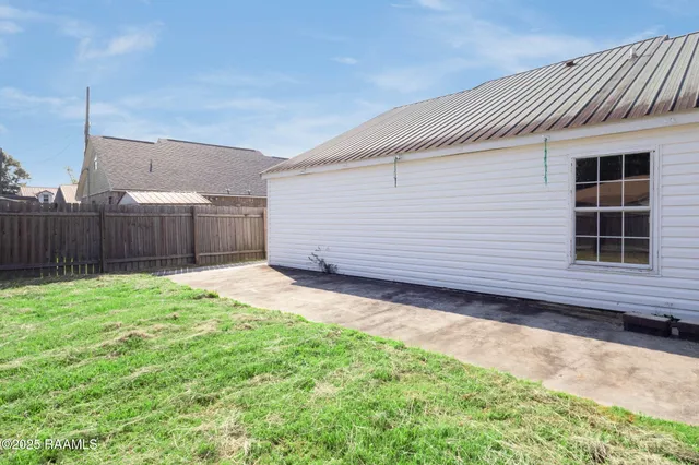 $169,000 | 102 Linares Street, Carencro, LA 70520