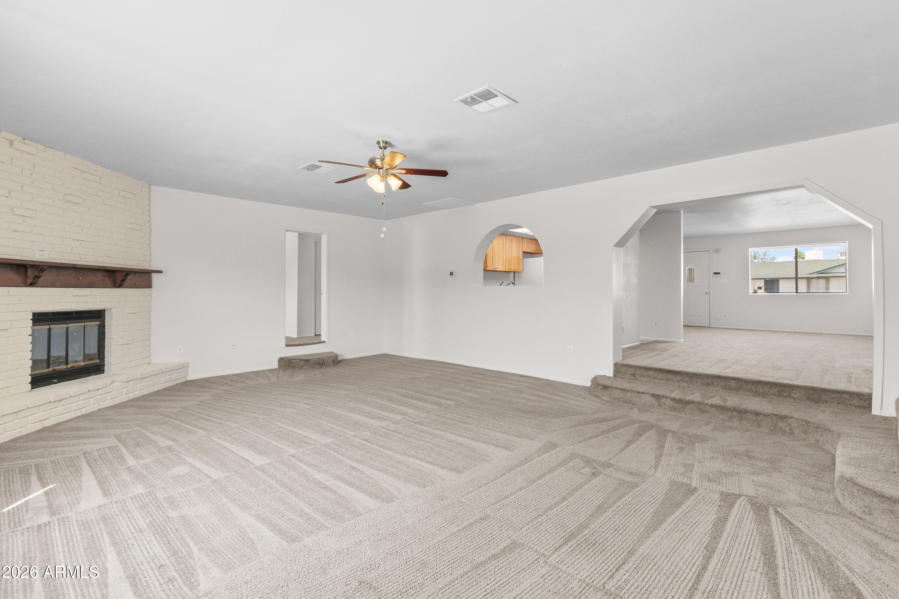 8825 West Roma Avenue Phoenix, AZ 85037 - Photo 11 of 21 Family/Dining